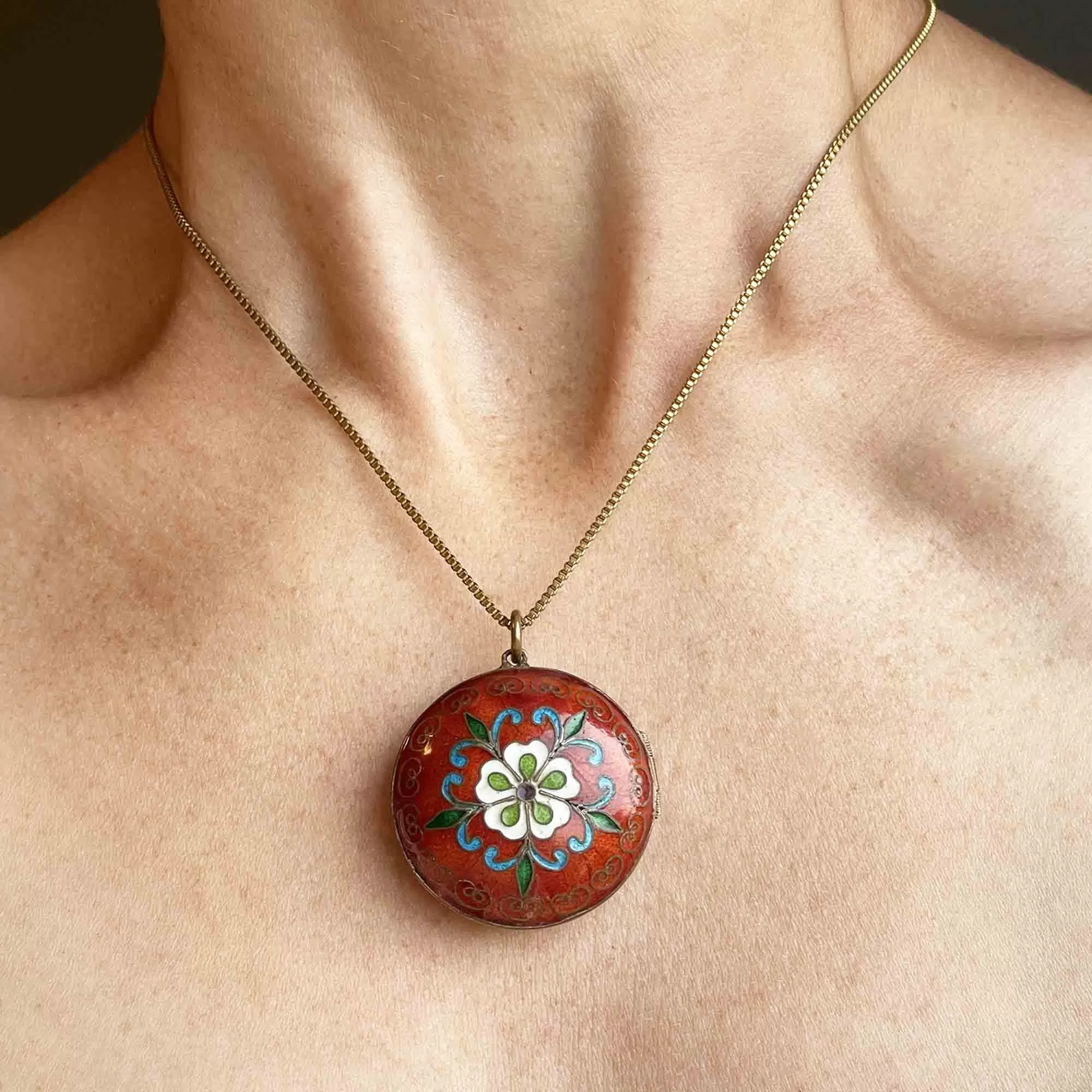 Antique Floral Enamel Keepsake Locket Necklace