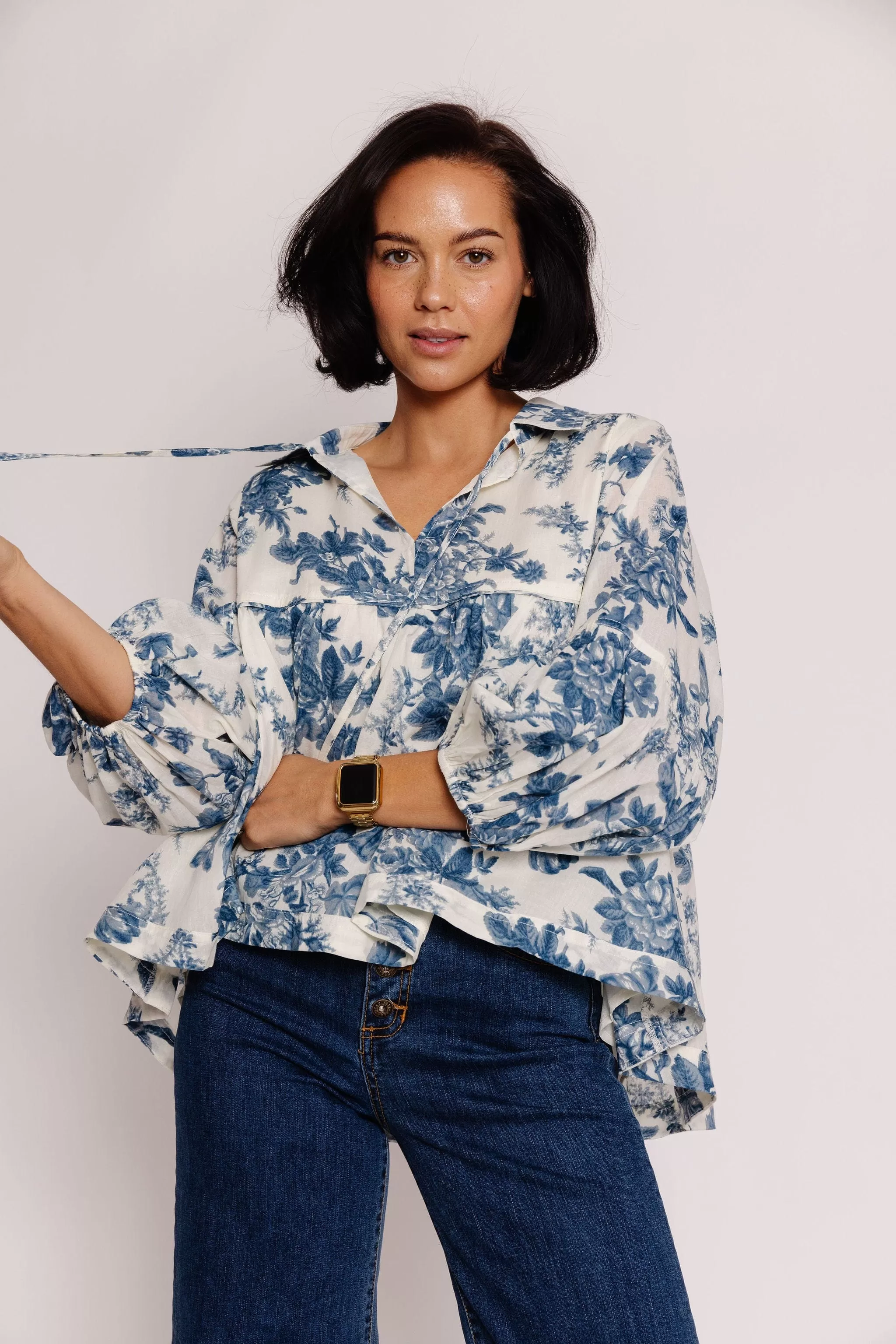 Brant Blouse in Indigo Floral