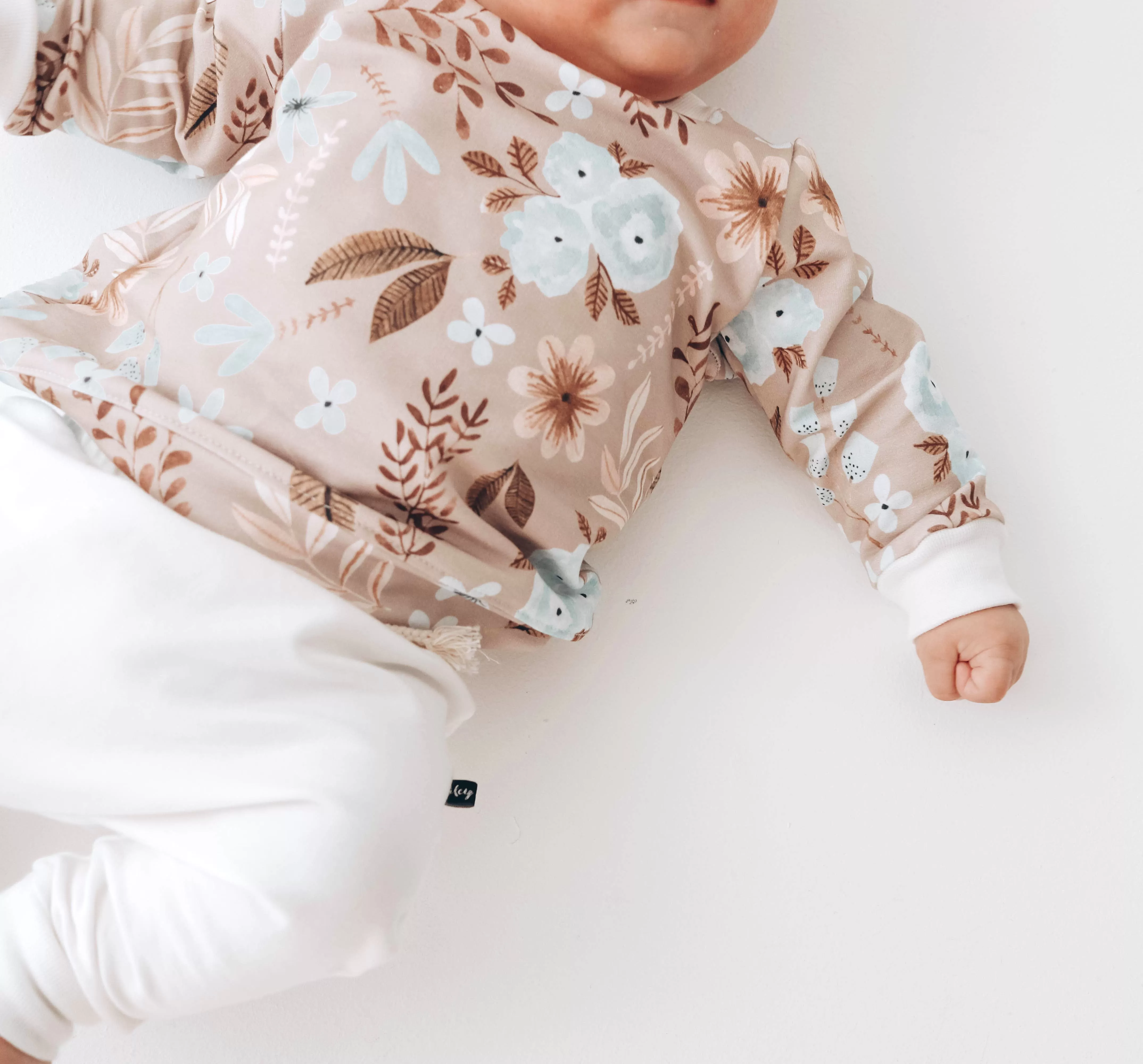 floral sweatshirt last one! - 3-6 mths