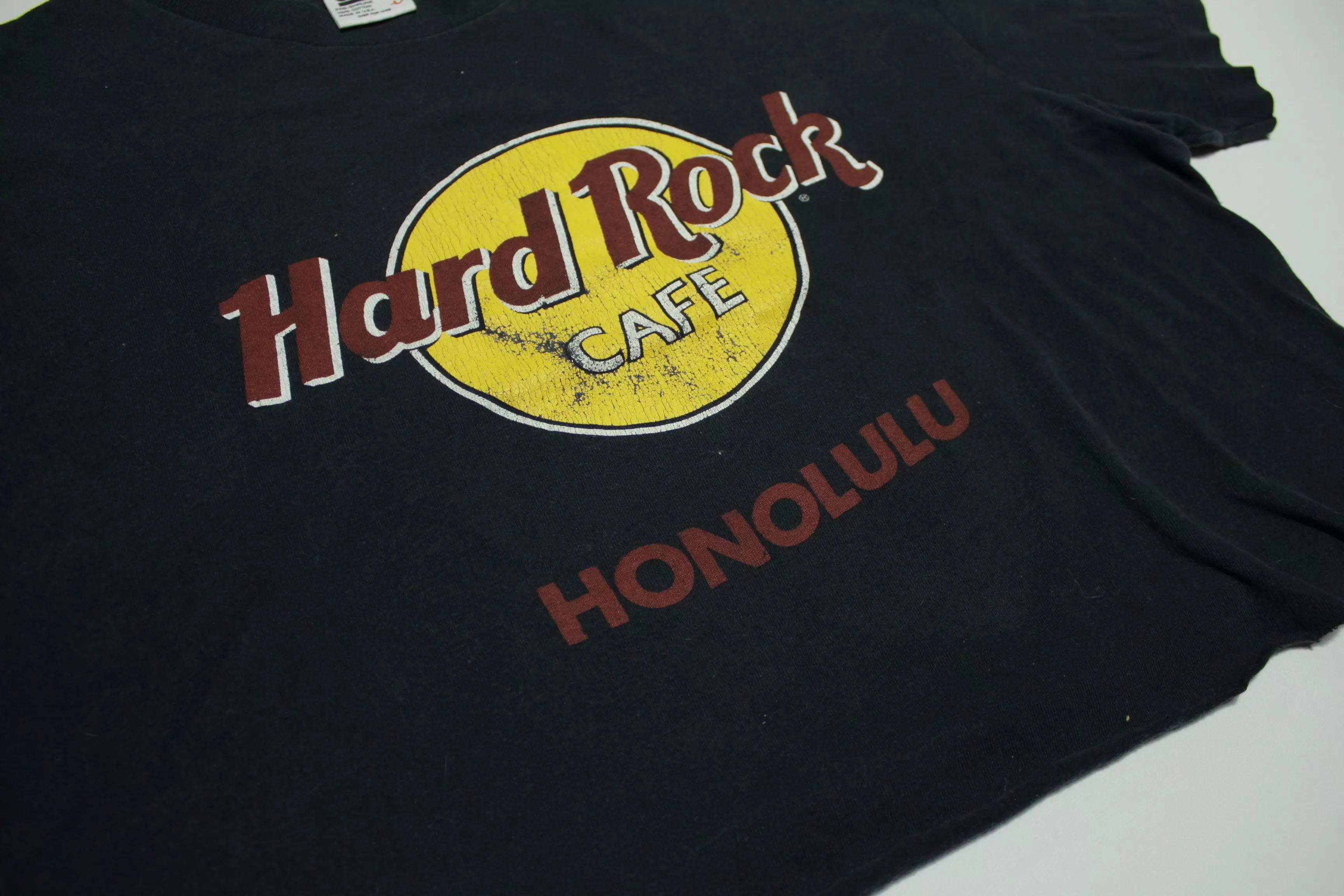 Hard Rock Cafe Honolulu Vintage 90's Crop Top Anvil Single Stitch Made in USA T-Shirt