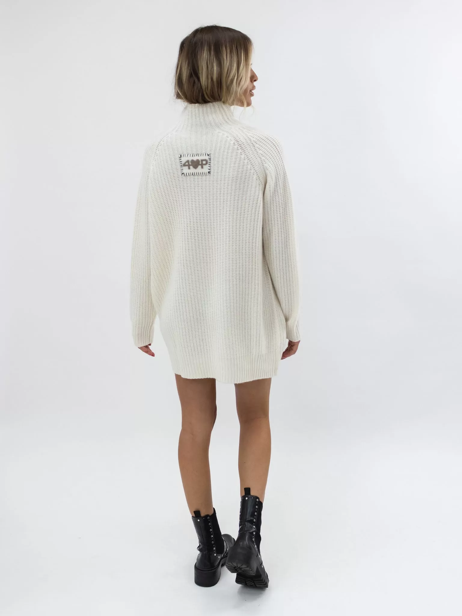 MINK SWEATER