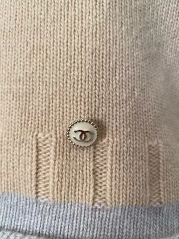 NWT Chanel 12A 2012 Fall ecru pullover turtleneck sweater FR 38