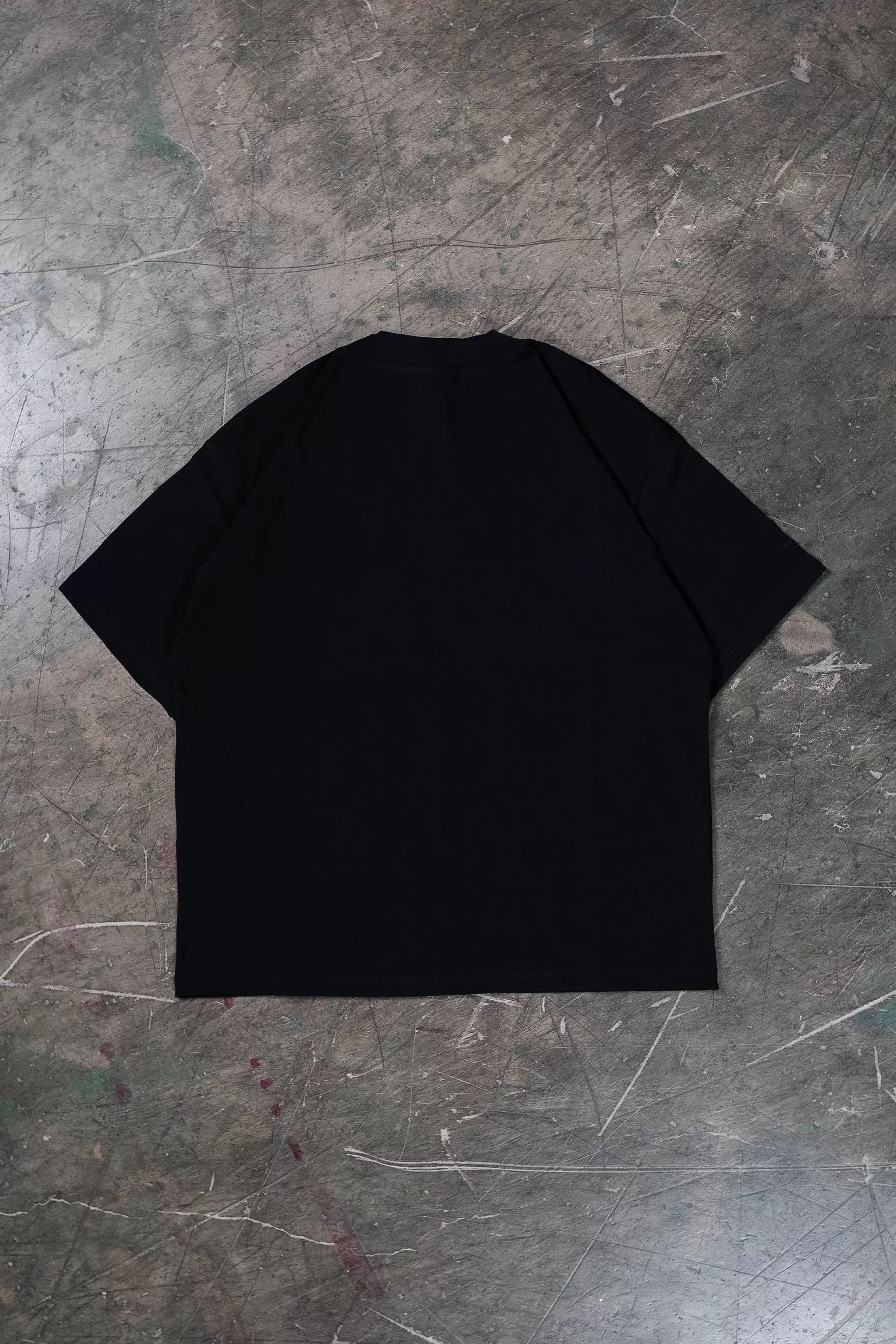 OLD COLLAGE BLACK T-SHIRT