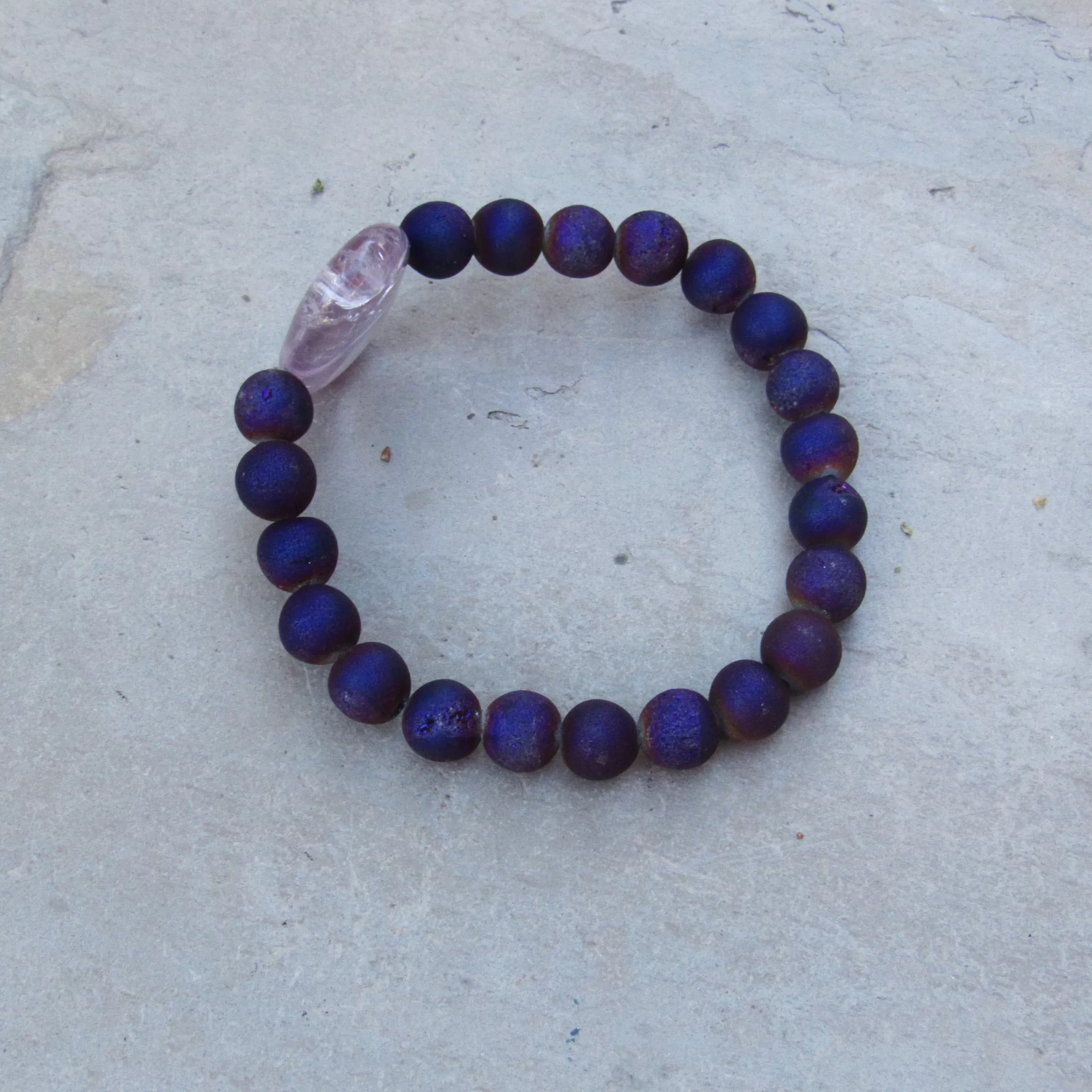 Purple Druzy Agates and Amethyst Gemstone Stretch Bracelet