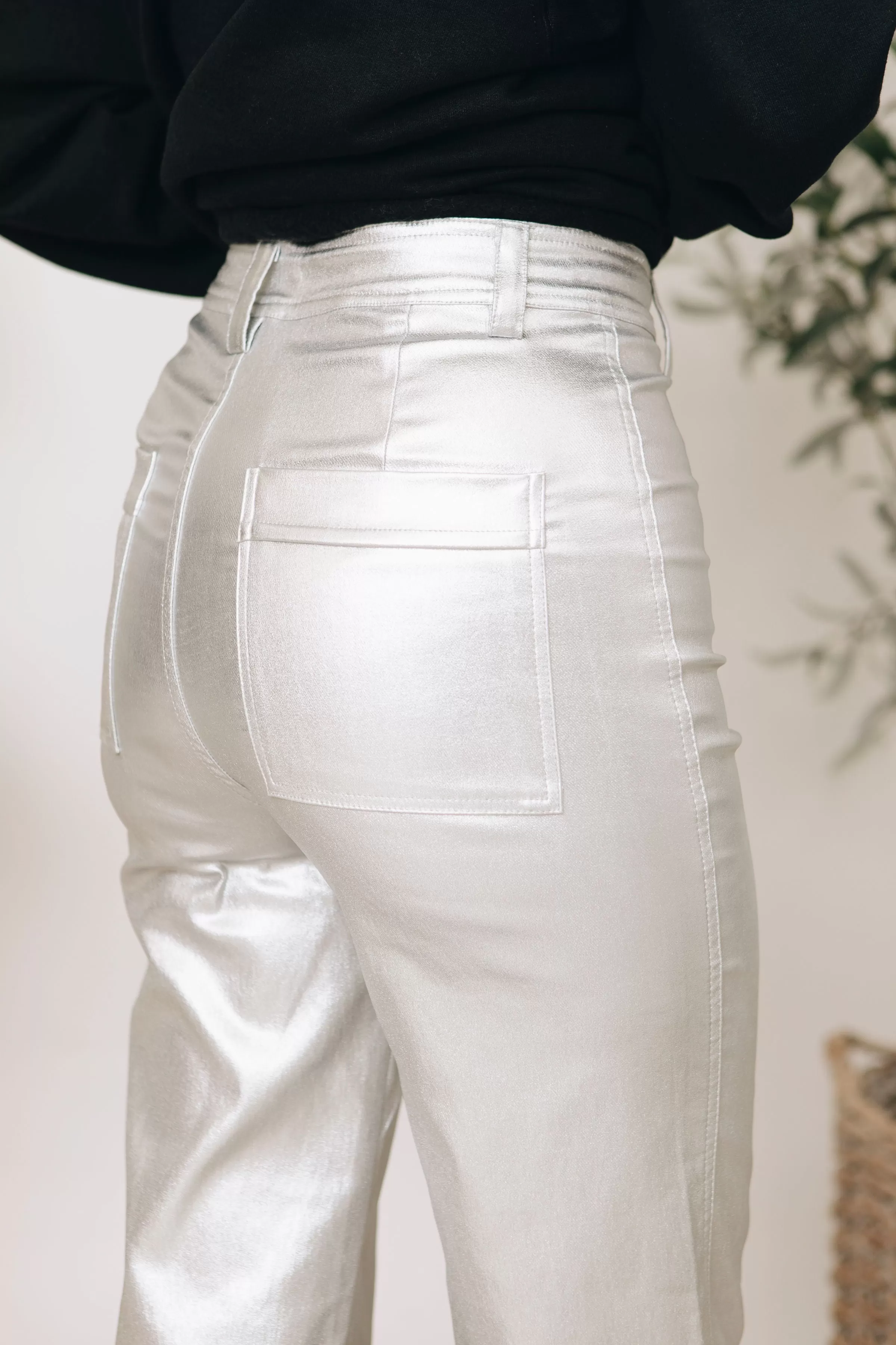 RESTOCKED! Silver Metallic STRETCHY Wide Leg Cropped Pants (S-XL)