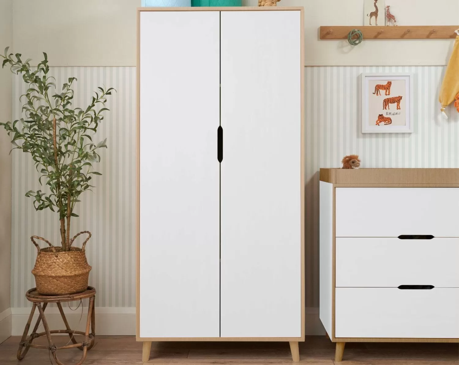 Tutti Bambini Fika Wardrobe - White/Light Oak