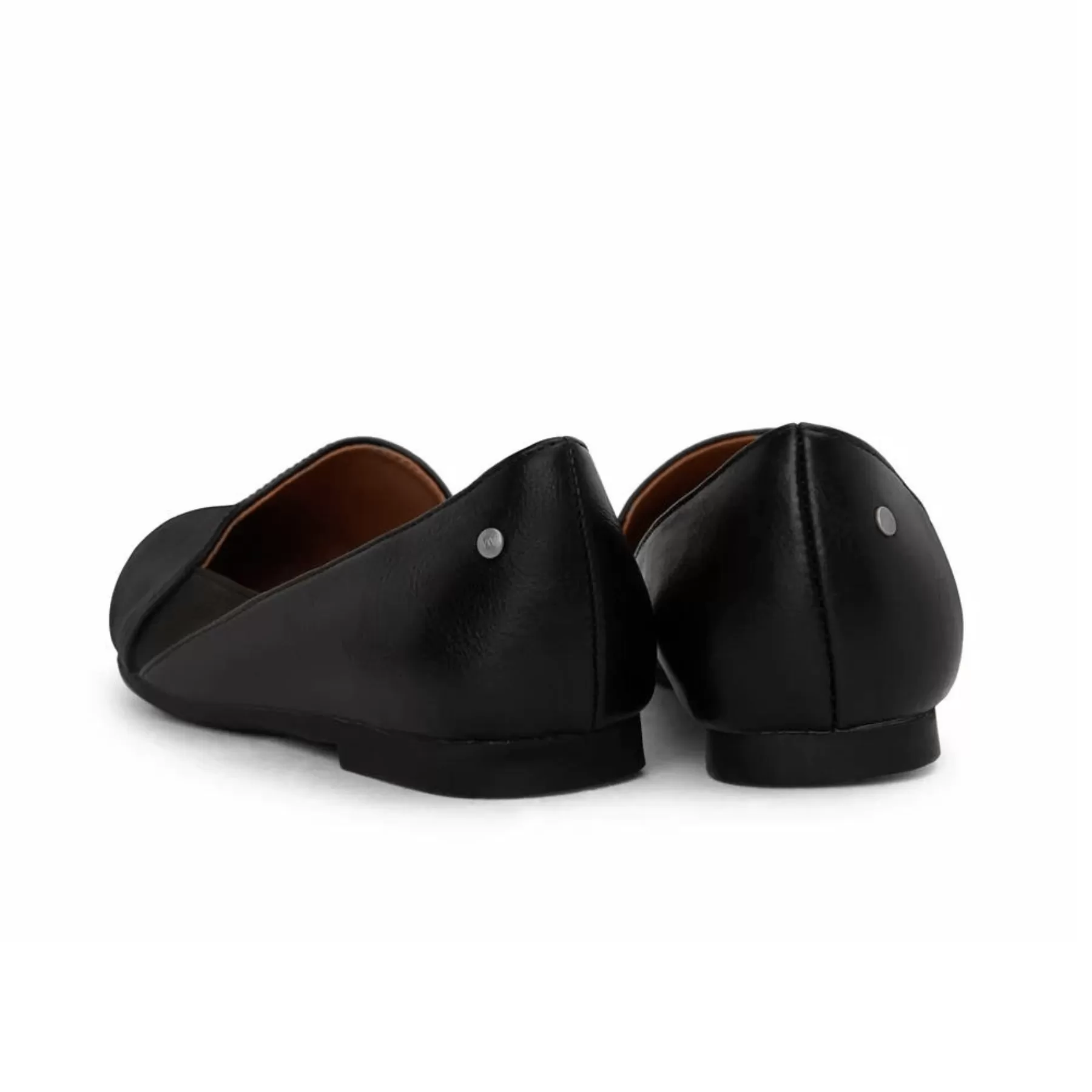 'Westmount' women's vegan flats with a pointed toe by Matt and Nat - black