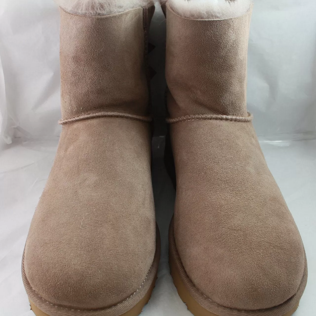 Womens Ugg Mini Bailey Bow Caribou